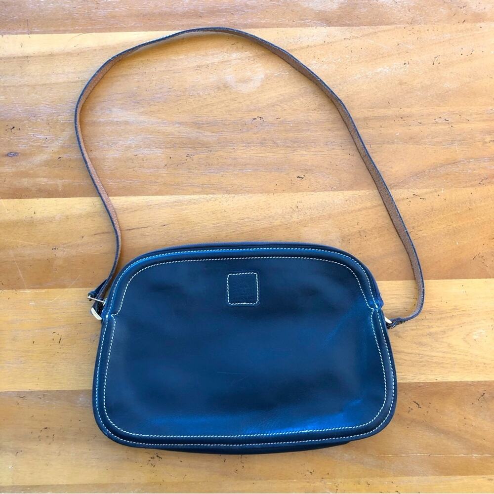 Vintage Navy Blue Leather Anne Klein Handbag Zipper Flat Envelope Small Purse